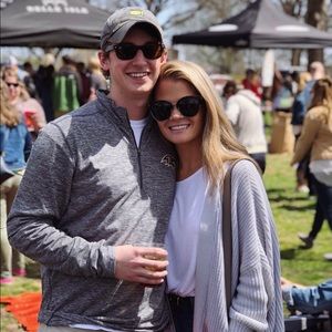 Meet your Posher, Charlotte